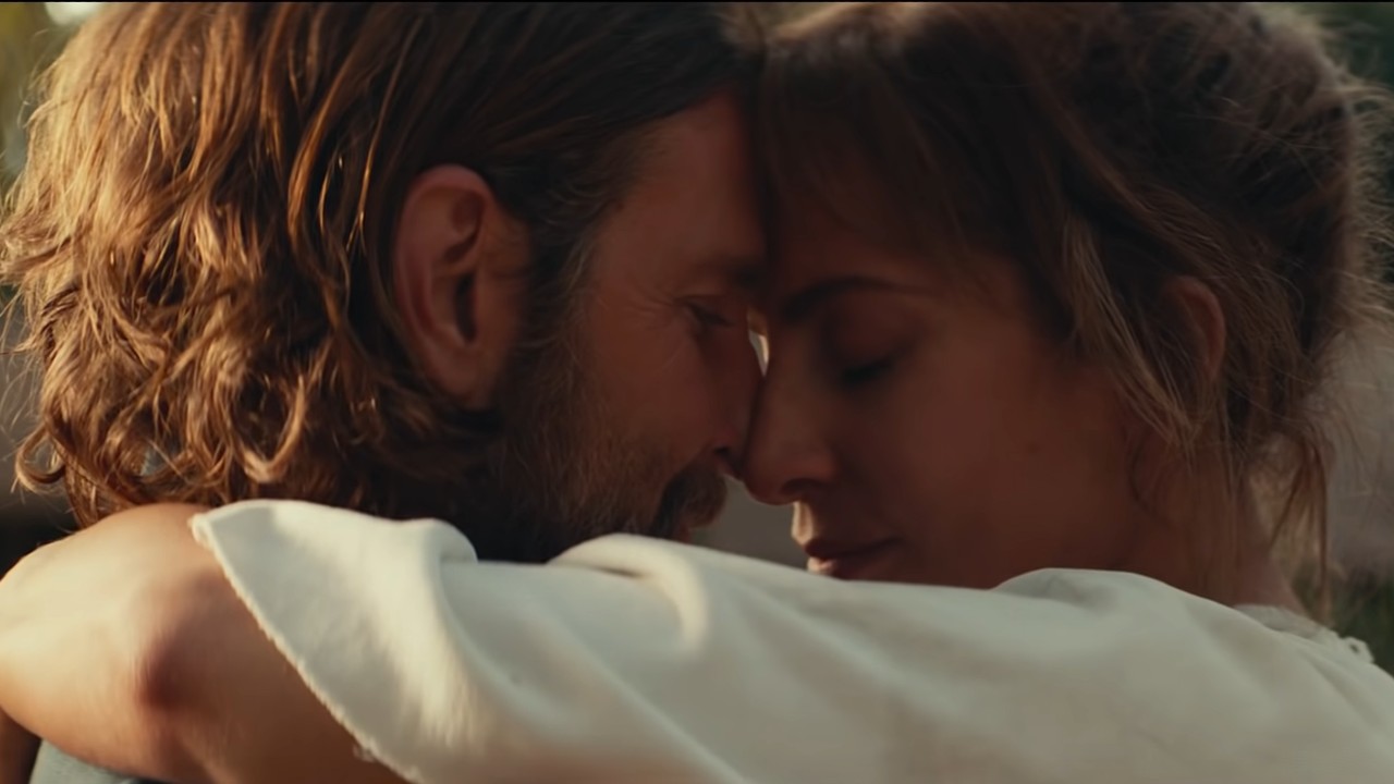 Lady Gaga and Bradley Cooper in A Star is Born