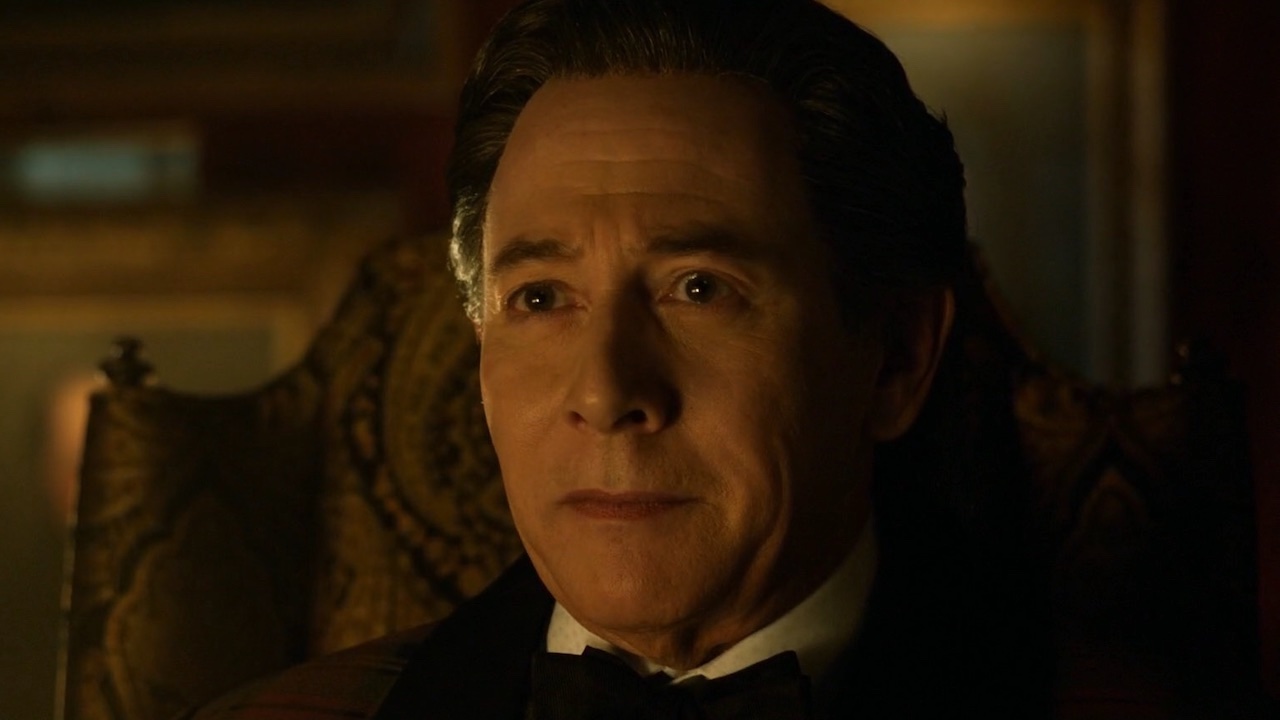 Paul Reubens dans le rôle d'Elijah Van Dahl dans Gotham