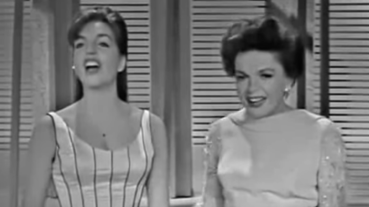 Judy Garland und Liza Minnelli in der Judy Garland Show)