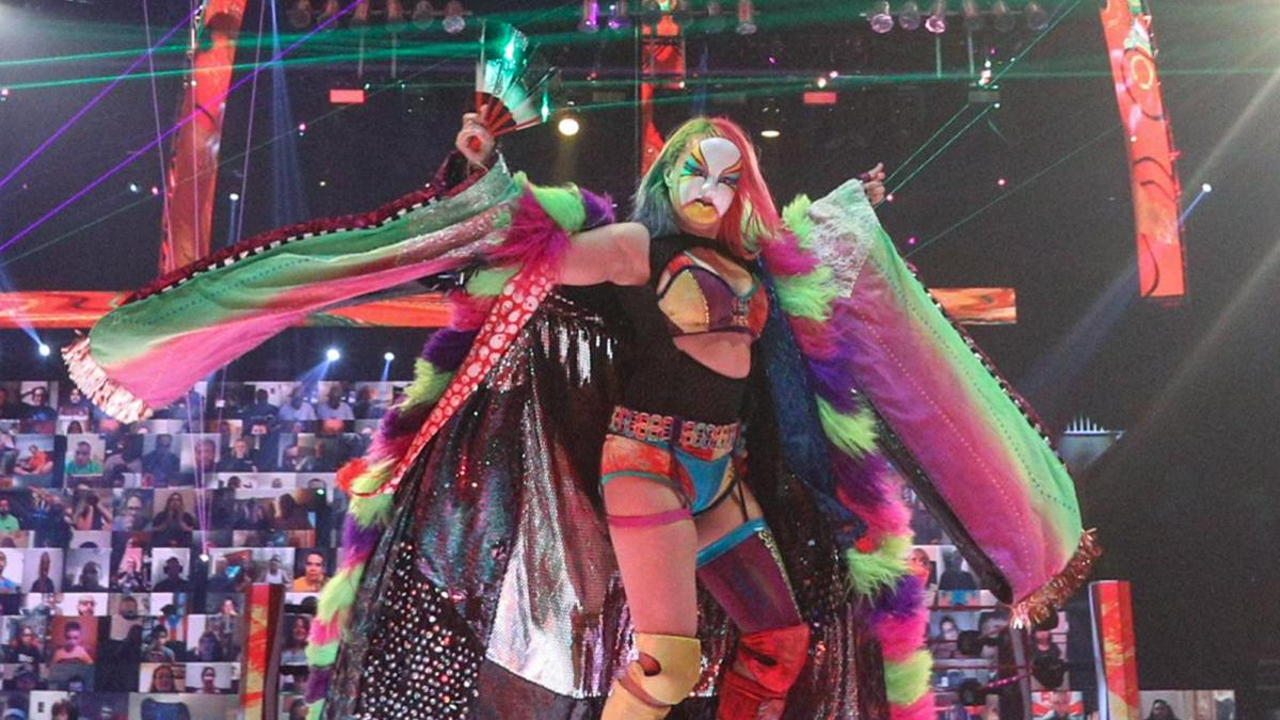 Asuka dans Monday Night Raw