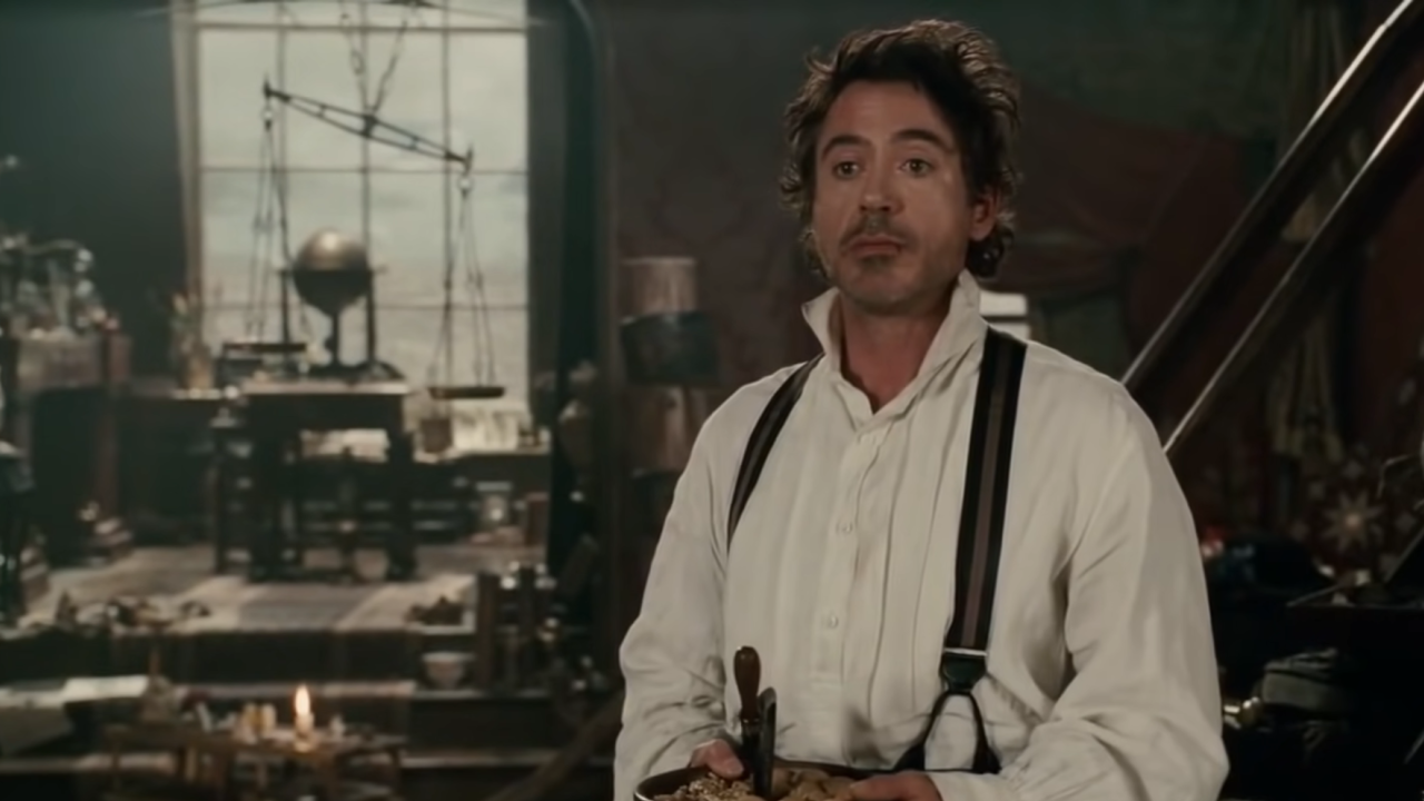 Robert Downey Jr. Dans Sherlock Holmes.