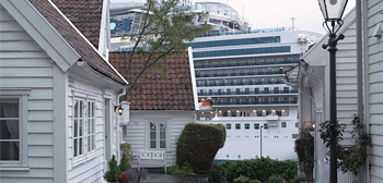 Quand les bateaux de croisière géants sont arrivés en ville