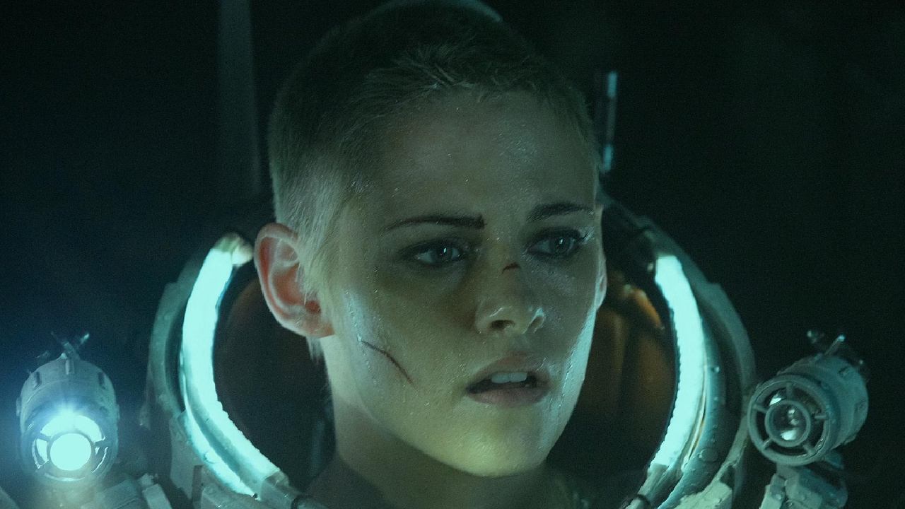 Kristen Stewart in Unterwasser.