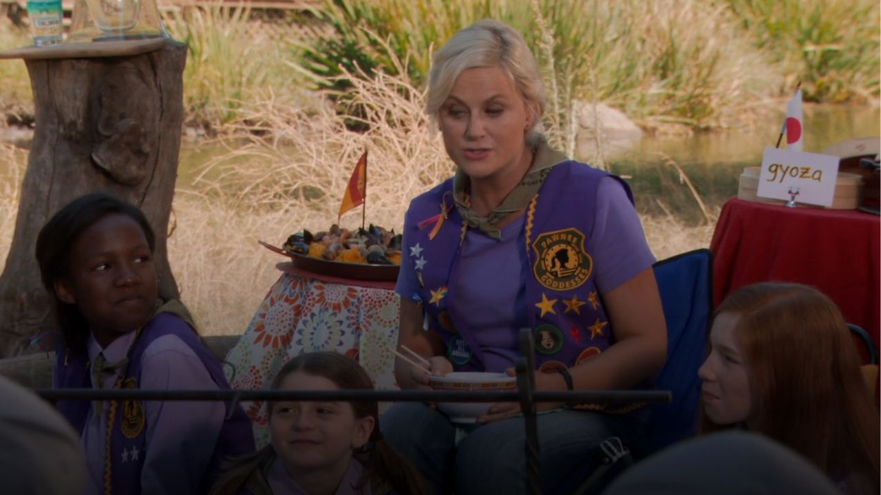 Leslie Knope parle à la déesse Pawnee