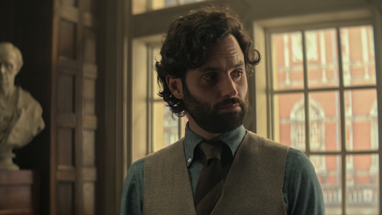 Penn Badgley als Joe Goldberg in dir.