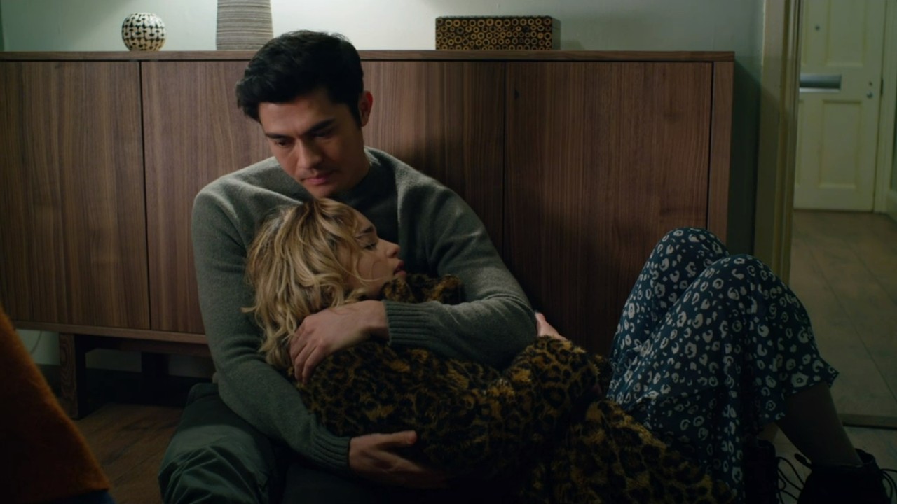 Emilia Clarke und Henry Golding in Last Christmas