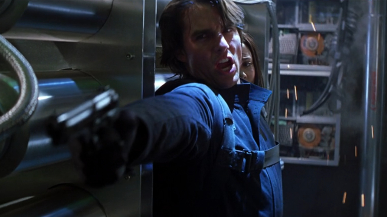 Tom Cruise et Thandiwe Newton dans Mission : Impossible 2