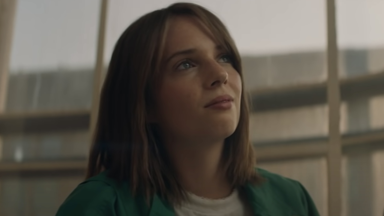 Maya Hawke im Mainstream