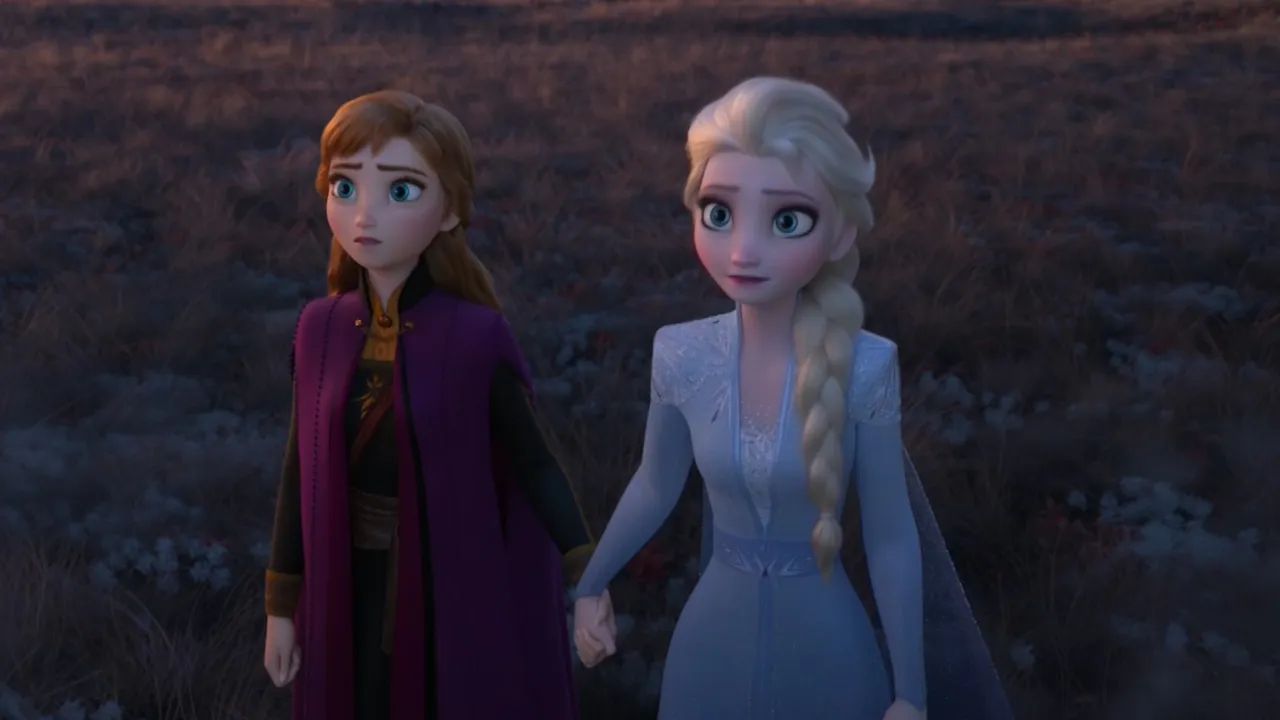 Anna et Elsa dans La Reine des Neiges II